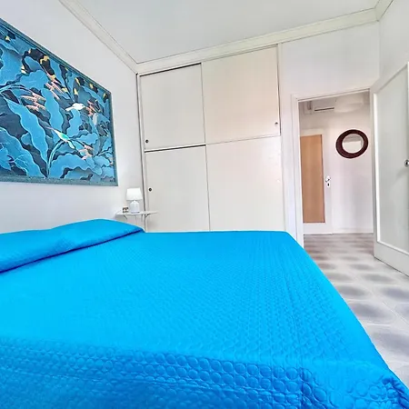 Apartment Clodia, Terrazza Vista Mare E Posto Auto A 50 M Dal Mare! By Alfareal *